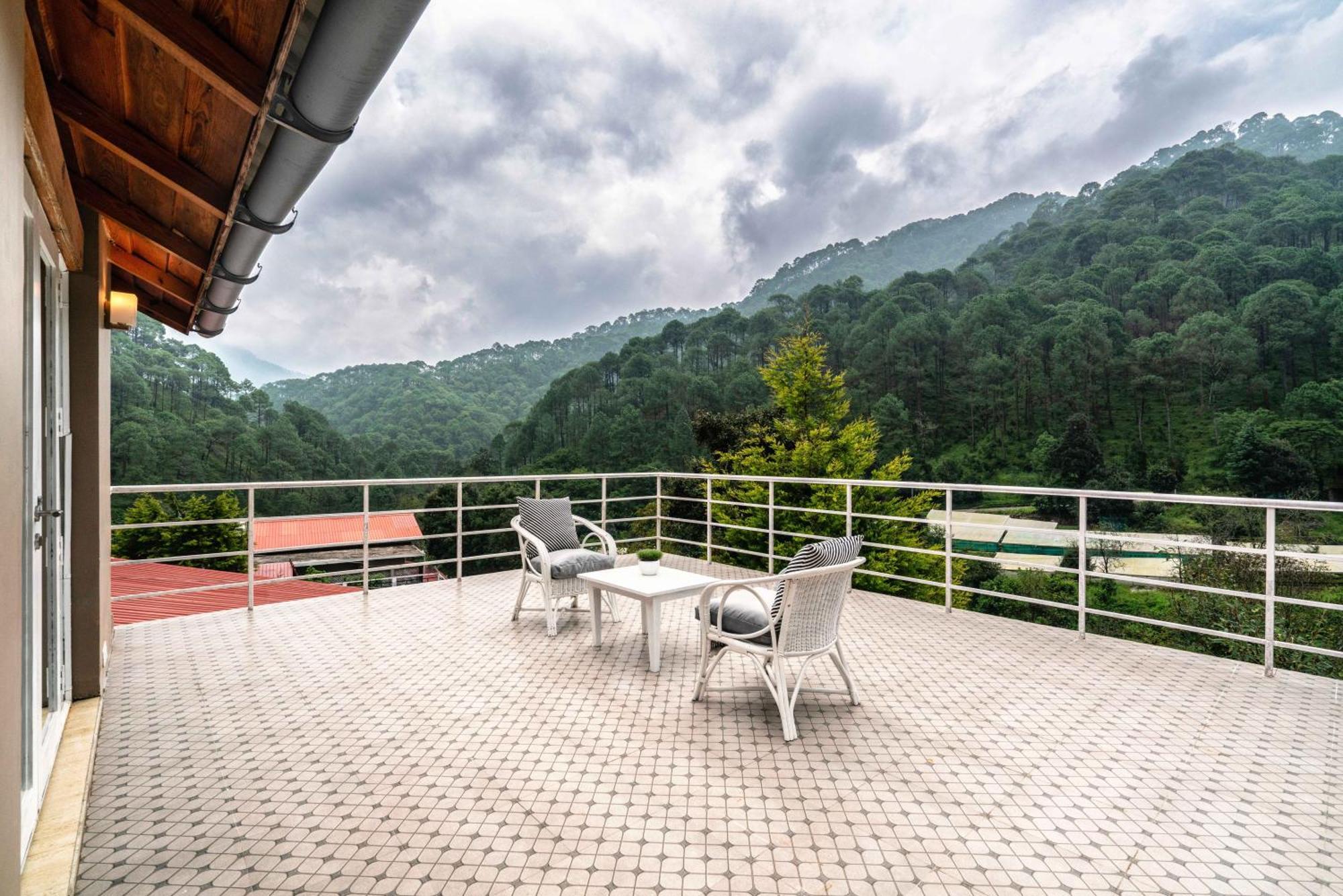 Casa Bhimtal Villa ภายนอก รูปภาพ