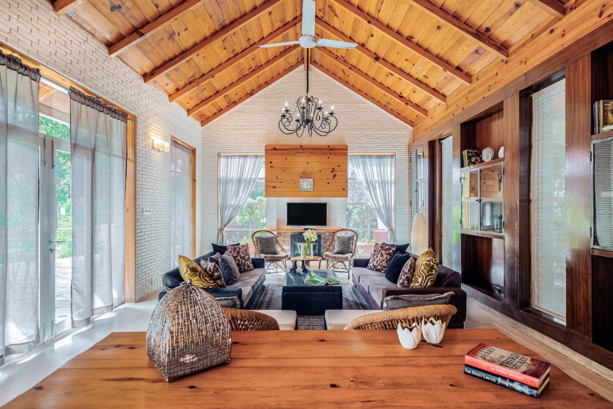 Casa Bhimtal Villa ภายนอก รูปภาพ