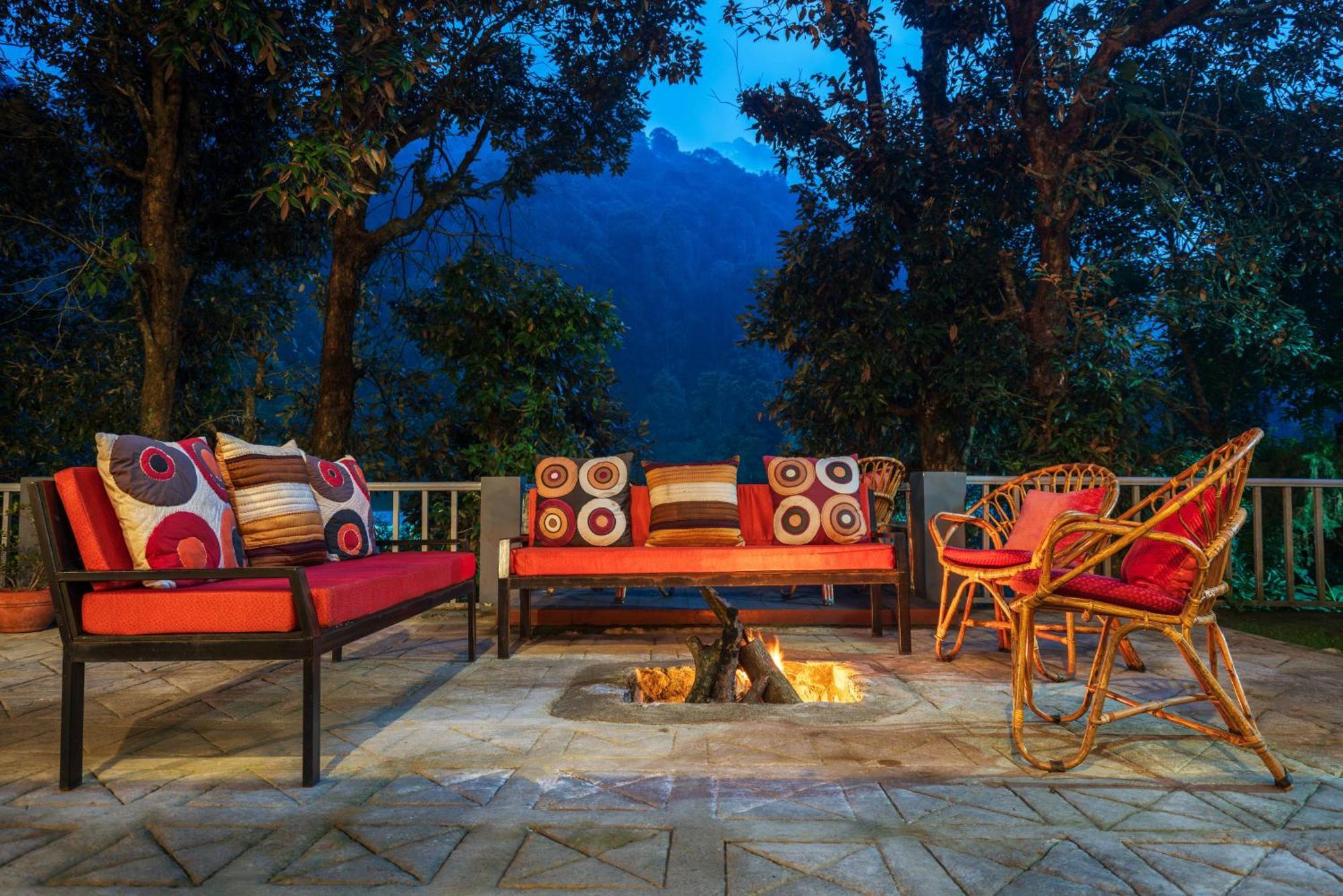 Casa Bhimtal Villa ภายนอก รูปภาพ