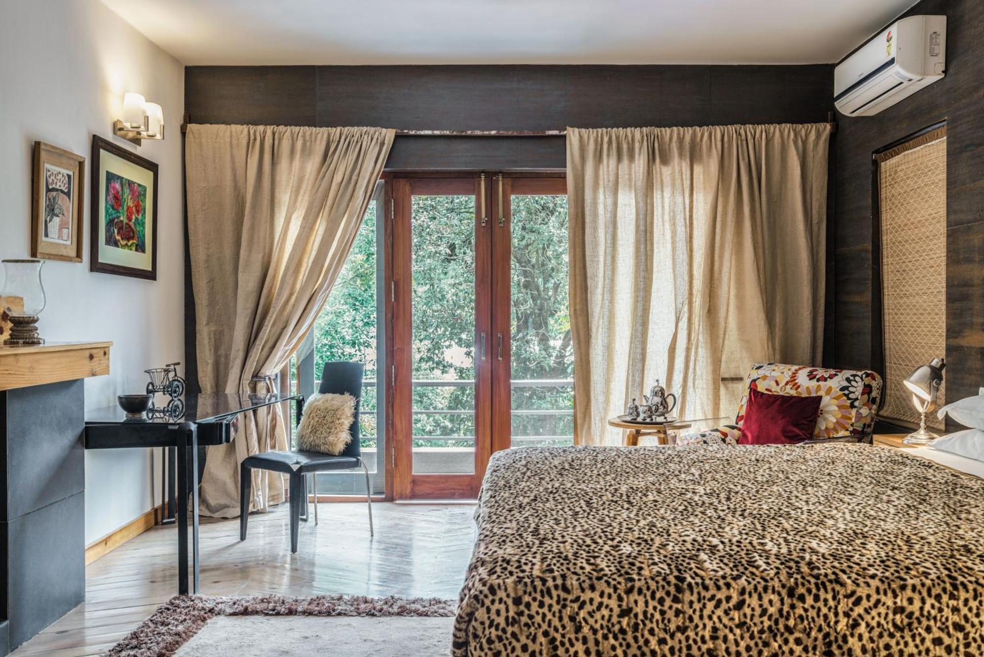 Casa Bhimtal Villa ภายนอก รูปภาพ